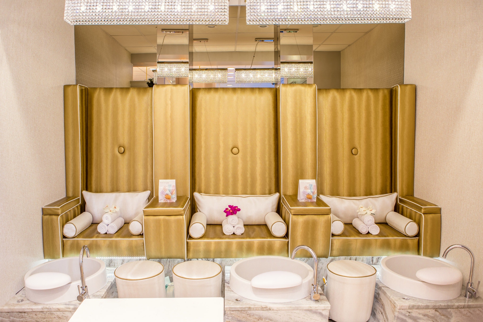 beauty-beauty-treatment-body-care-161737.jpg